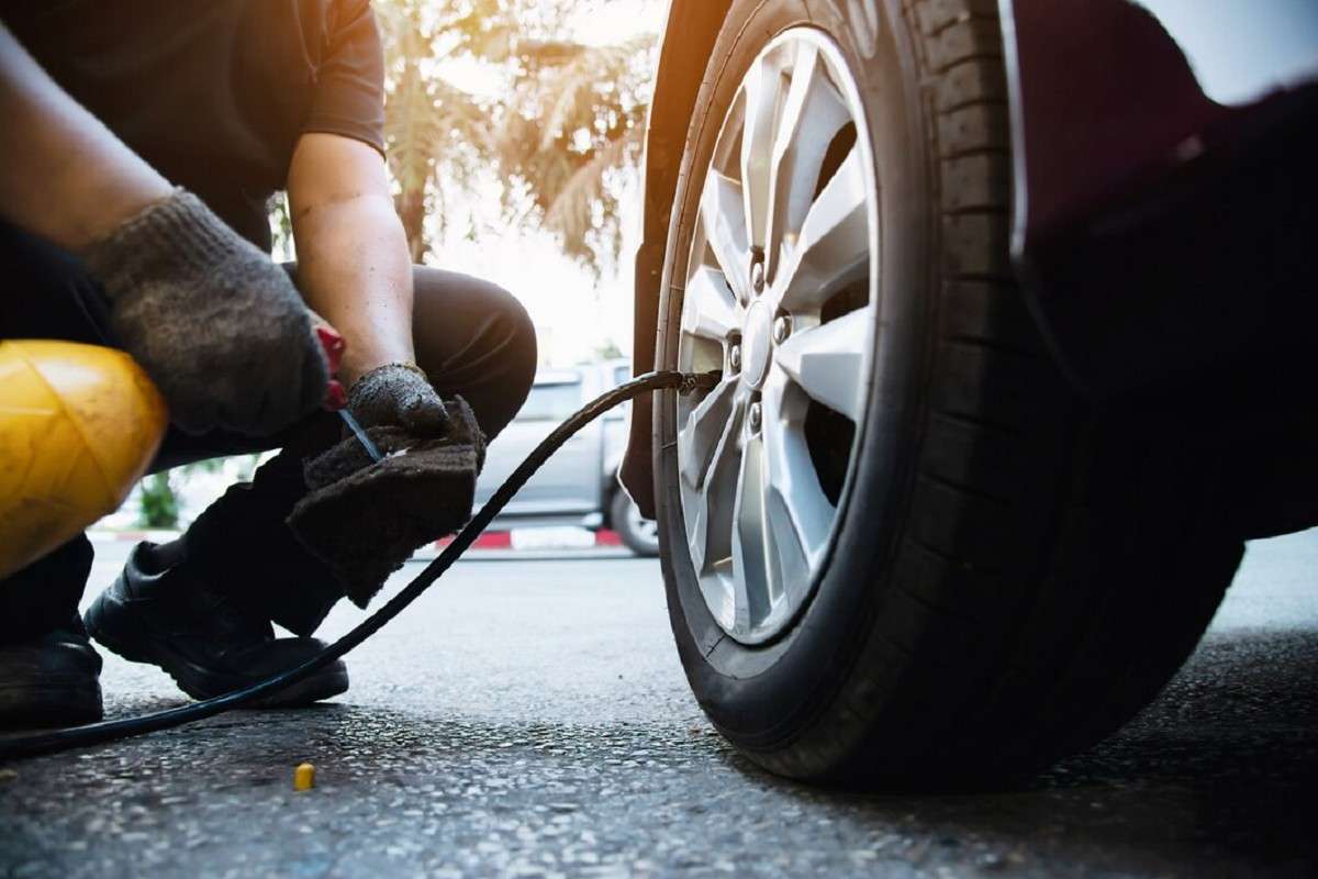 какое давление в шинах автомобиля должно быть